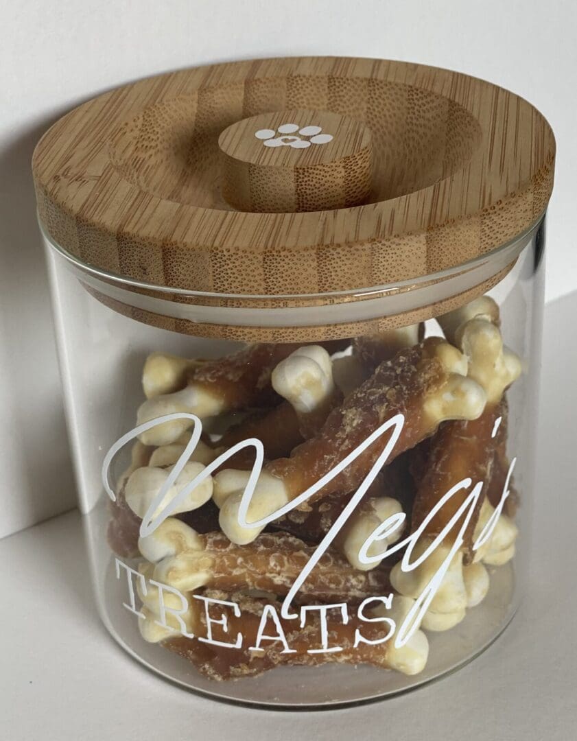 Personalised Pet Treat Glass Storage Jar Canister Wooden Lid Airtight Dog Cat - Image 2