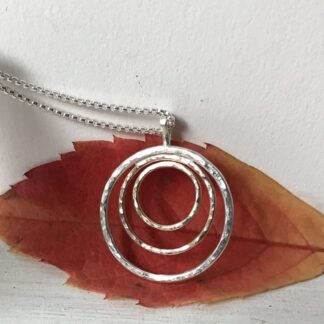 gold and silver circles