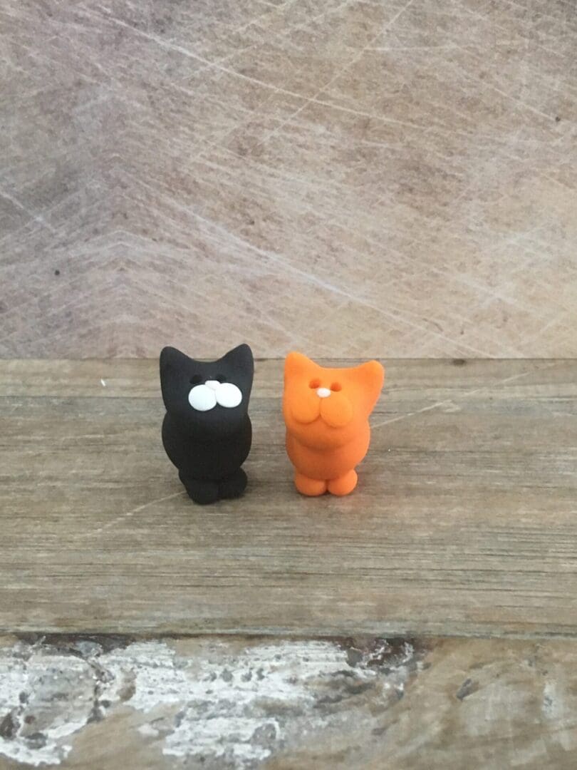 Cat clay figure miniature model - Image 4