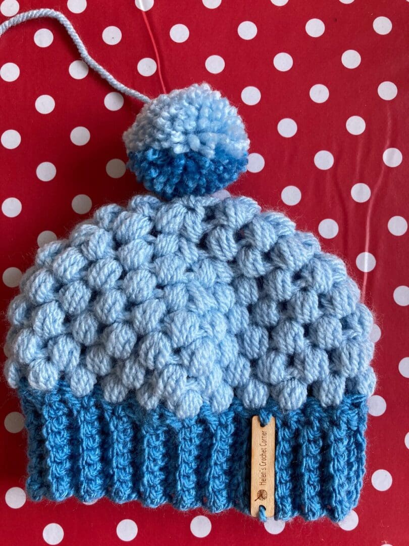 Handmade Crochet Baby Boy 0-3 months Blue Beanie Hat Newborn