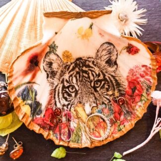 Floral Tiger Handcrafted Decoupaged Scallop Shell Trinket/Jewellery Dish