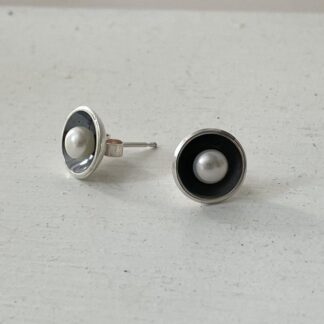 pearl stud earrings