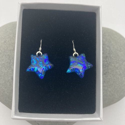 Blue / Green star shaped dangly earrings - Image 2