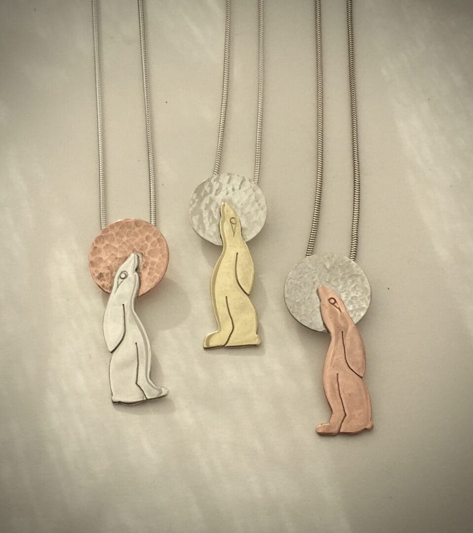 Moongazing Hare Pendant - Image 6