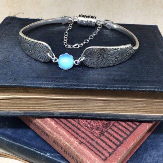 Fiddle pattern engraved teaspoon bracelet