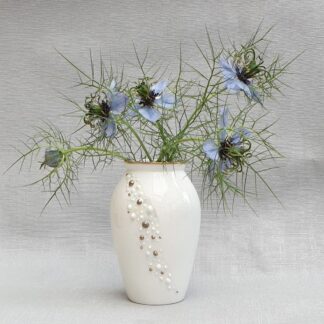 Fine bone china vase with real gold, mother of pearl texture detail