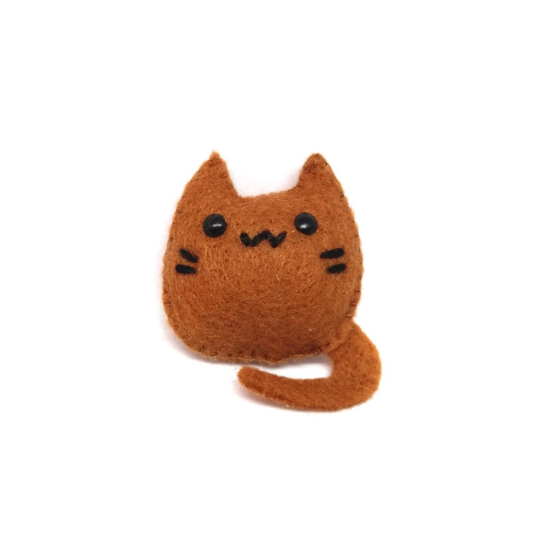 Felt cat magnet in a matchbox - Image 4