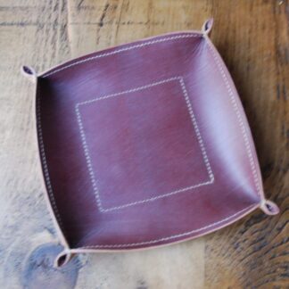 Leather valet tray English leather cream stitching