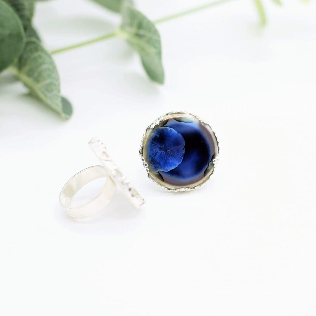 Porcelain statement ring, blue