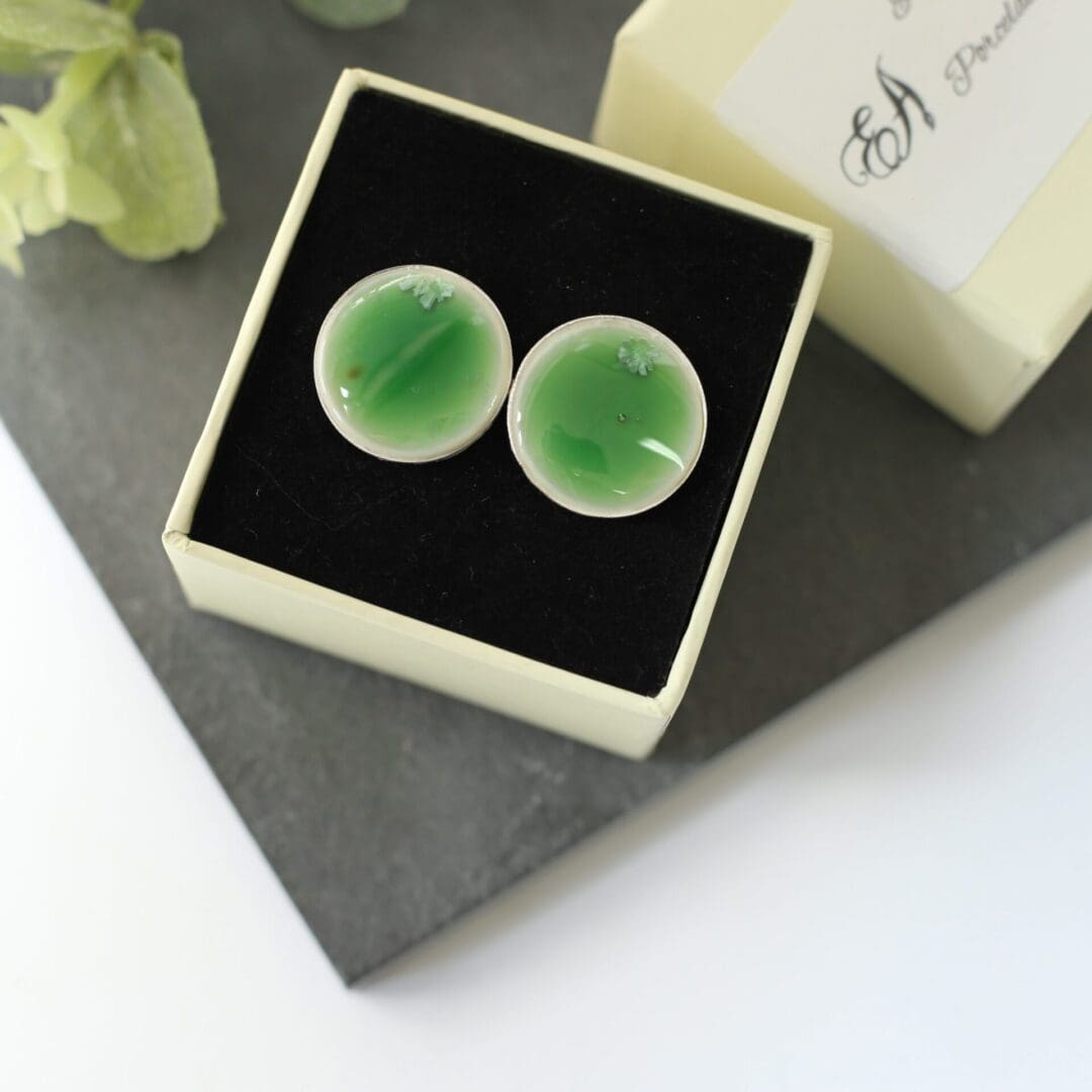 Porcelain round cufflinks,light green, Erika Albrecht Ceramics - Image 7