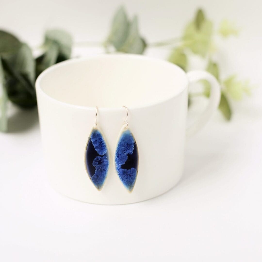 Porcelain earrings, white& blue, leaf shape - Image 4