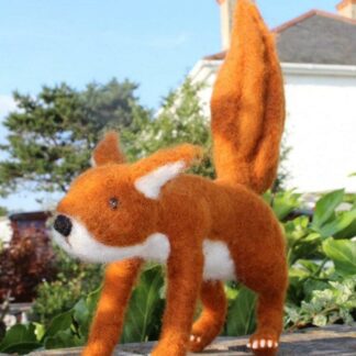 Beautiful posable needle felted red squirrel decorative figure home decor mantelpiece ornament. Perfect gift sculpture for nature lover.