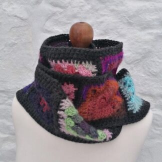 boho-granny-square-scarf