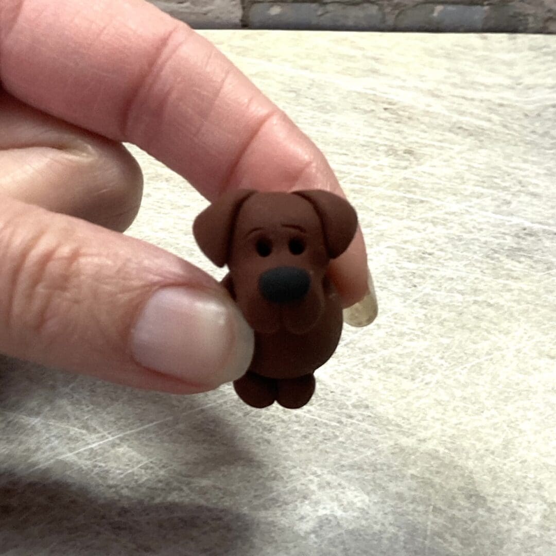 Labrador clay figure miniature - Image 2