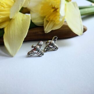 SIlver bee stud earrings