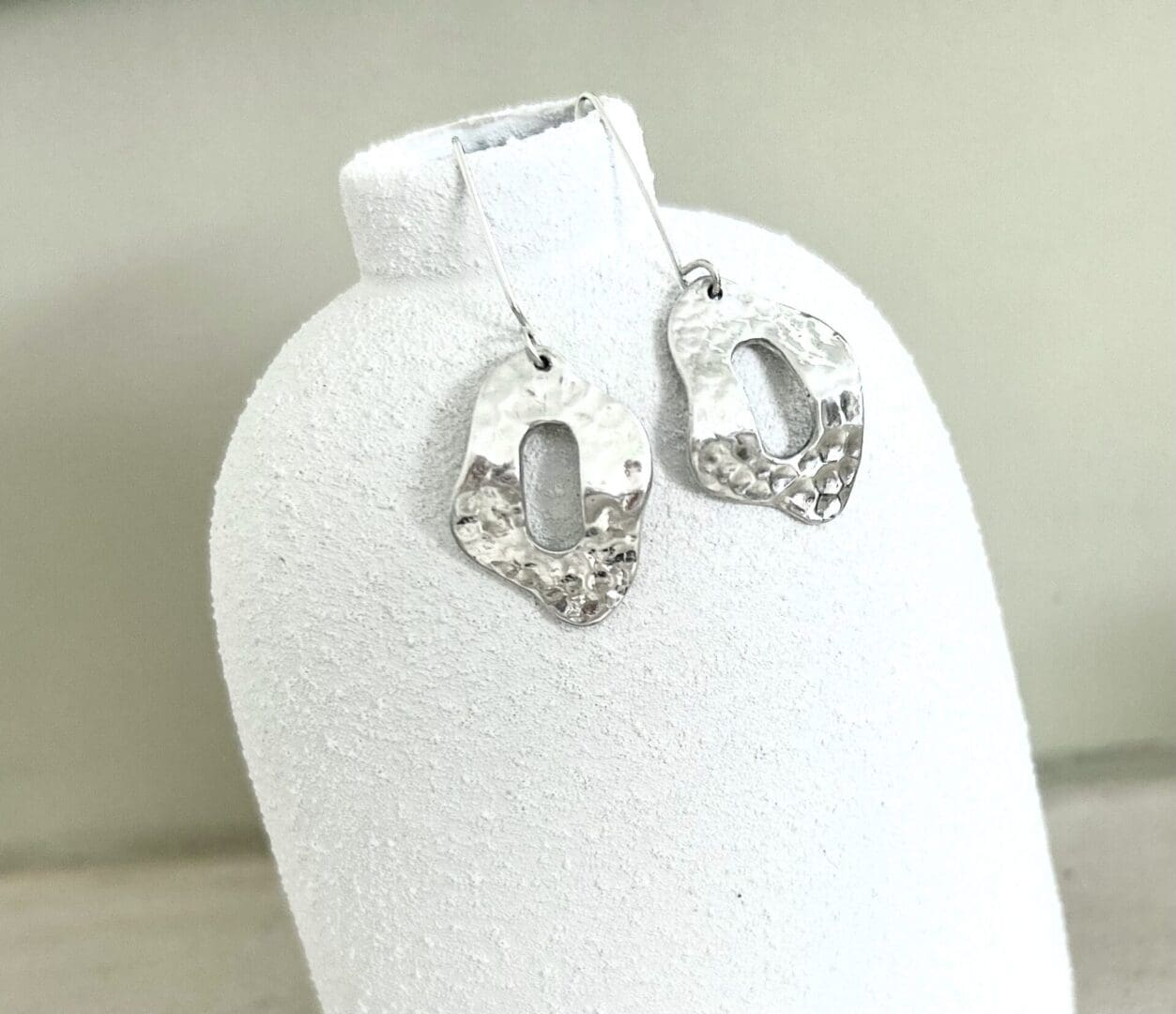 Fine Silver Hammered Drop Earrings - Image 5