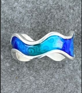 Enamel Wave Ring - Image 6