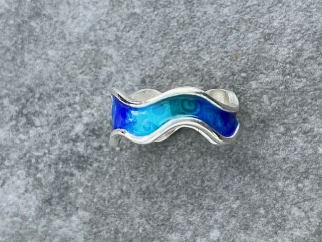 Enamel Wave Ring - Image 2