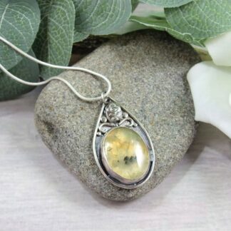 Prehnite and Silver necklace