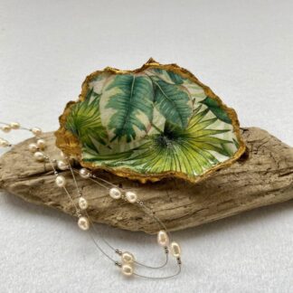 A lovely handcrafted Decoupaged Oyster Shell