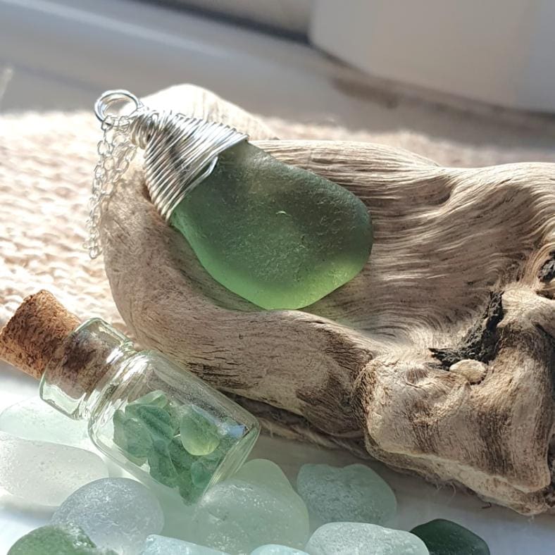 Handmade Cornish Pale Green Sea Glass and Silver Necklace - Image 4
