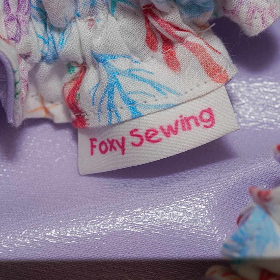 Seahorse and Jellyfish Luxury Shower Cap - Image 4