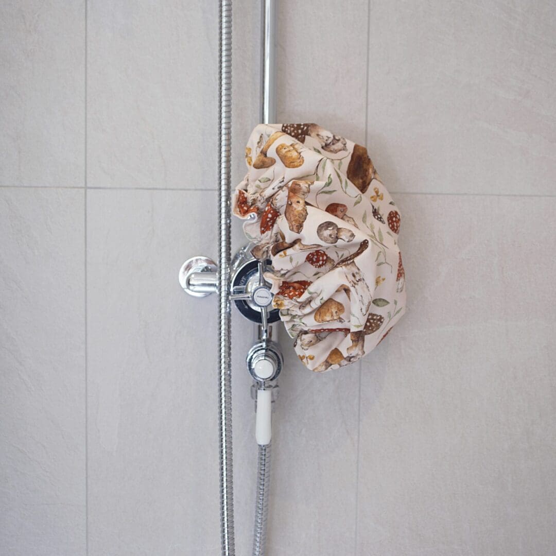 Toadstool Luxury Shower Cap - Image 6