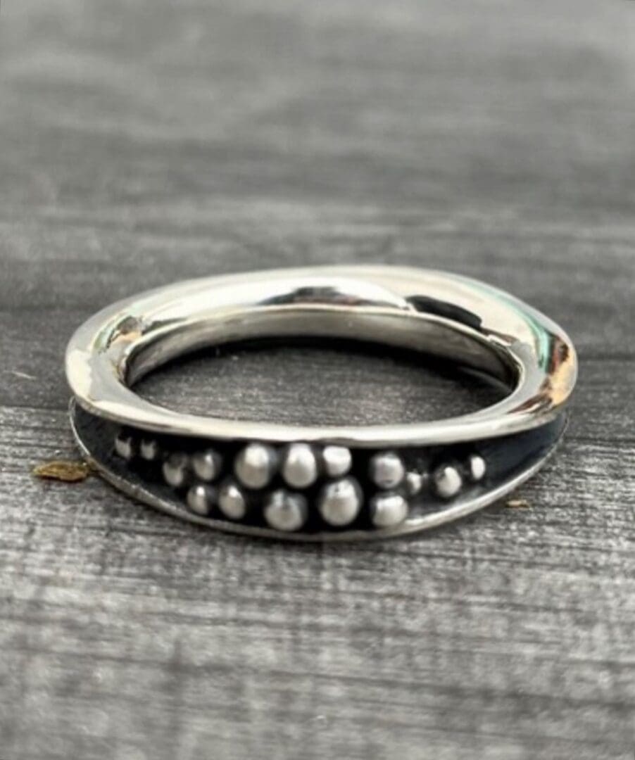 Silver Bubbles Freeform Ring - Image 5