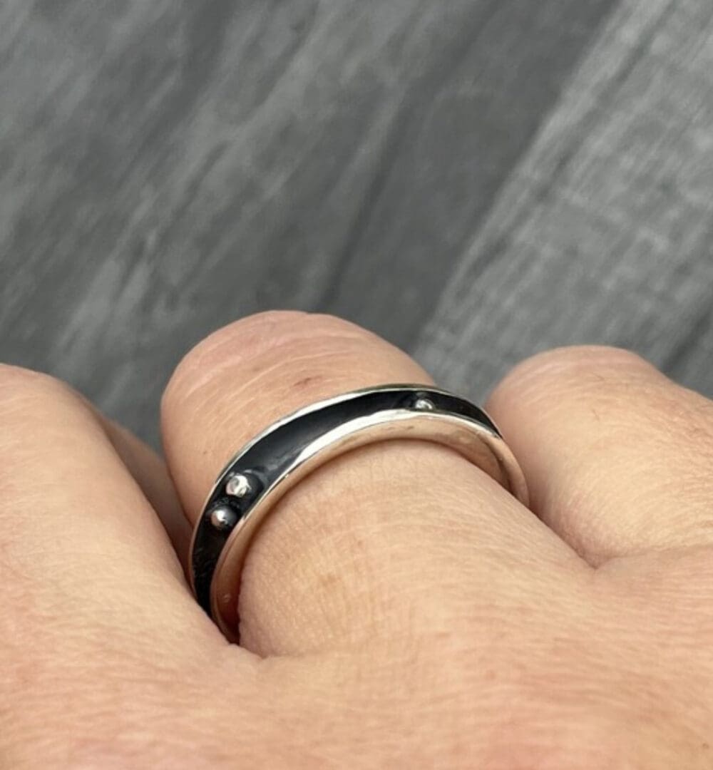 Silver Bubbles Freeform Ring - Image 4