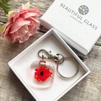 Handmade-fused-glas-poppy-keyring