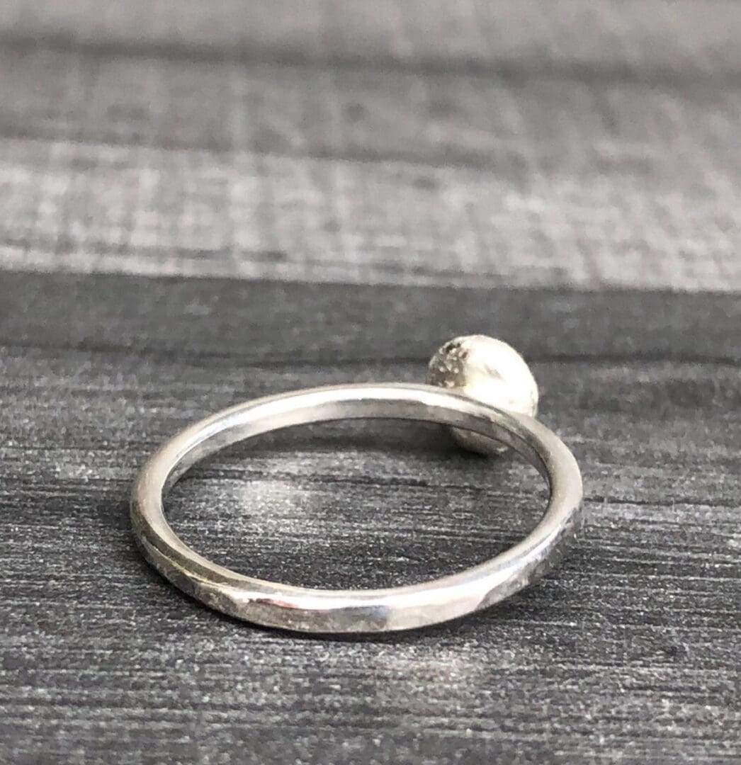 Gold Heart Pebble Ring - Image 9