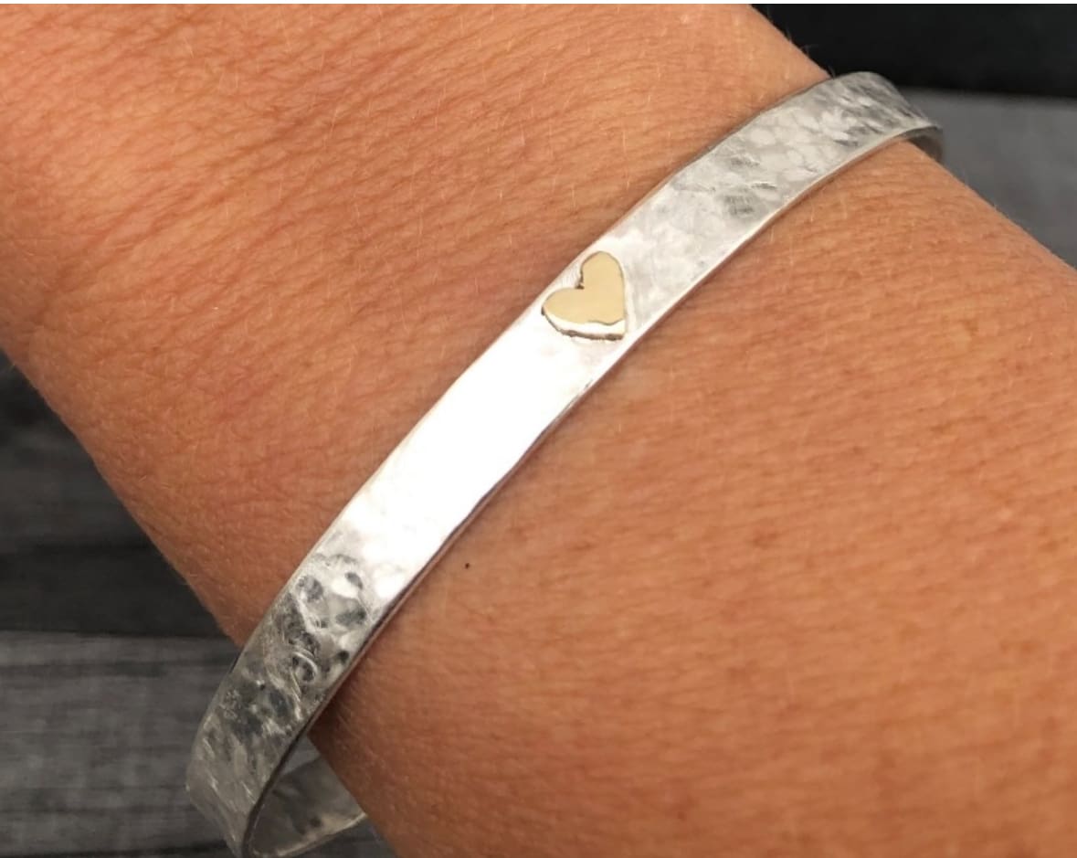 Gold Heart Hammered Bangle