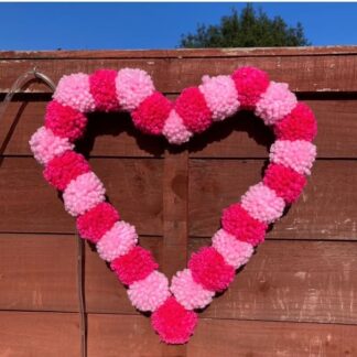 A-Pink-Pom-Pom-Heart