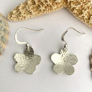 Hammered 925 sterling silver daisy flower dangle earrings 4