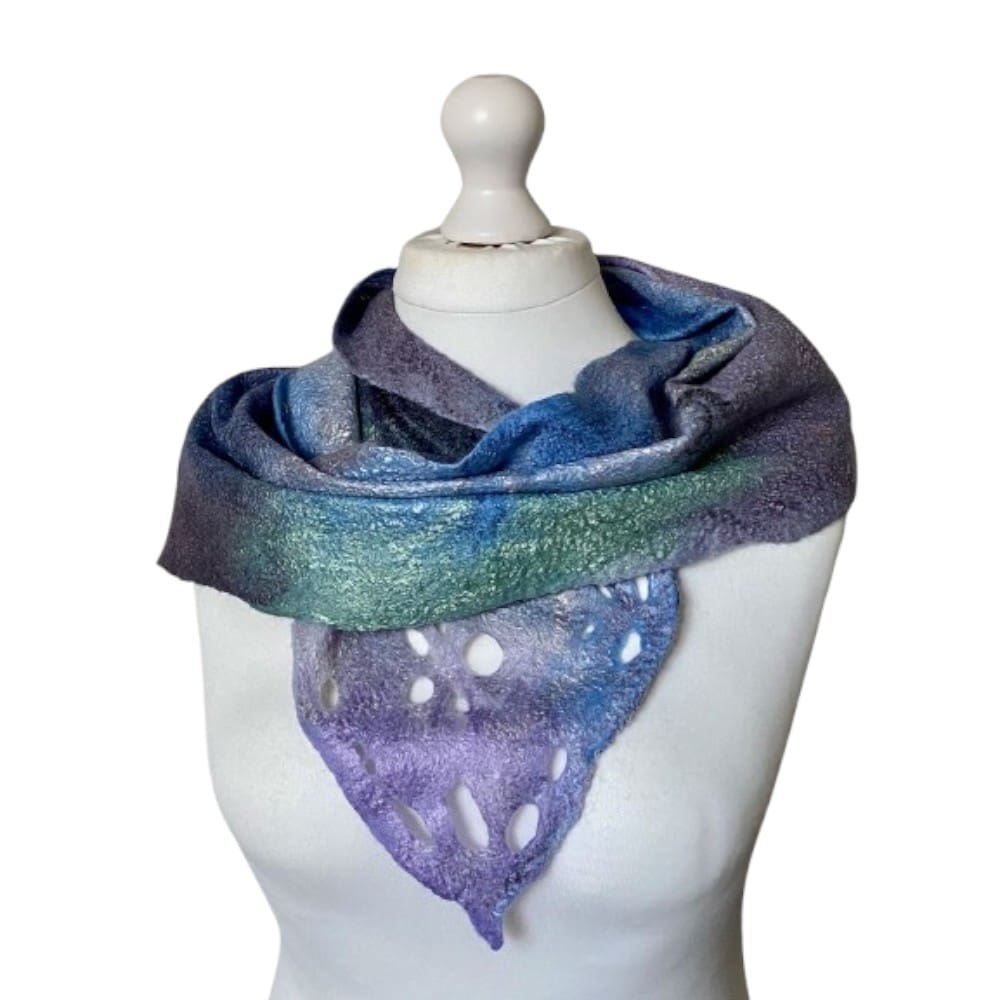 winter-merino-wool-felt-scarf-silver-grey-handmade-marian-may-textile-art