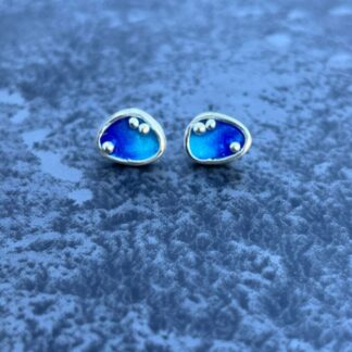 Enamel Pebble Studs