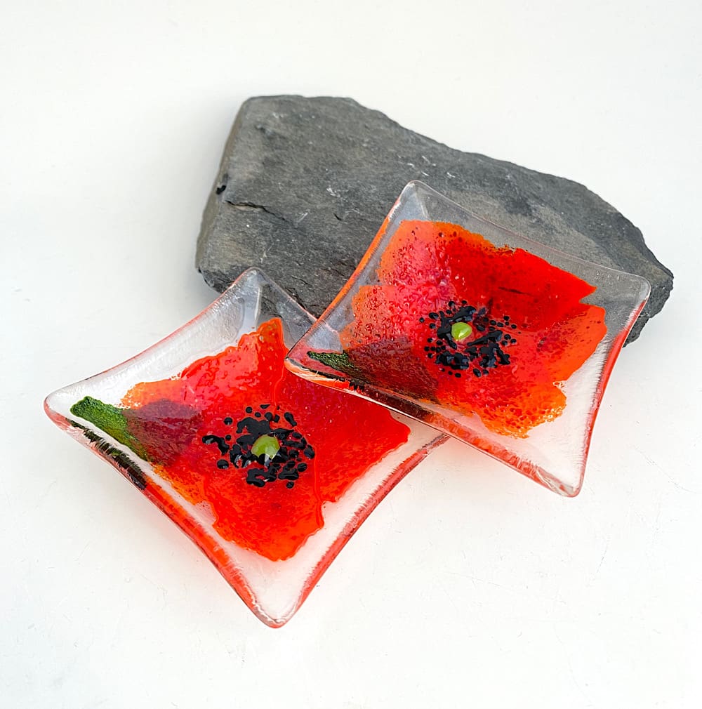 Poppy trinket dish in fused glass