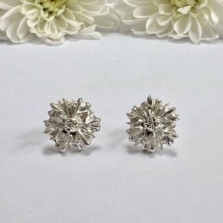 Silver flower stud earrings with realistic 3D petals