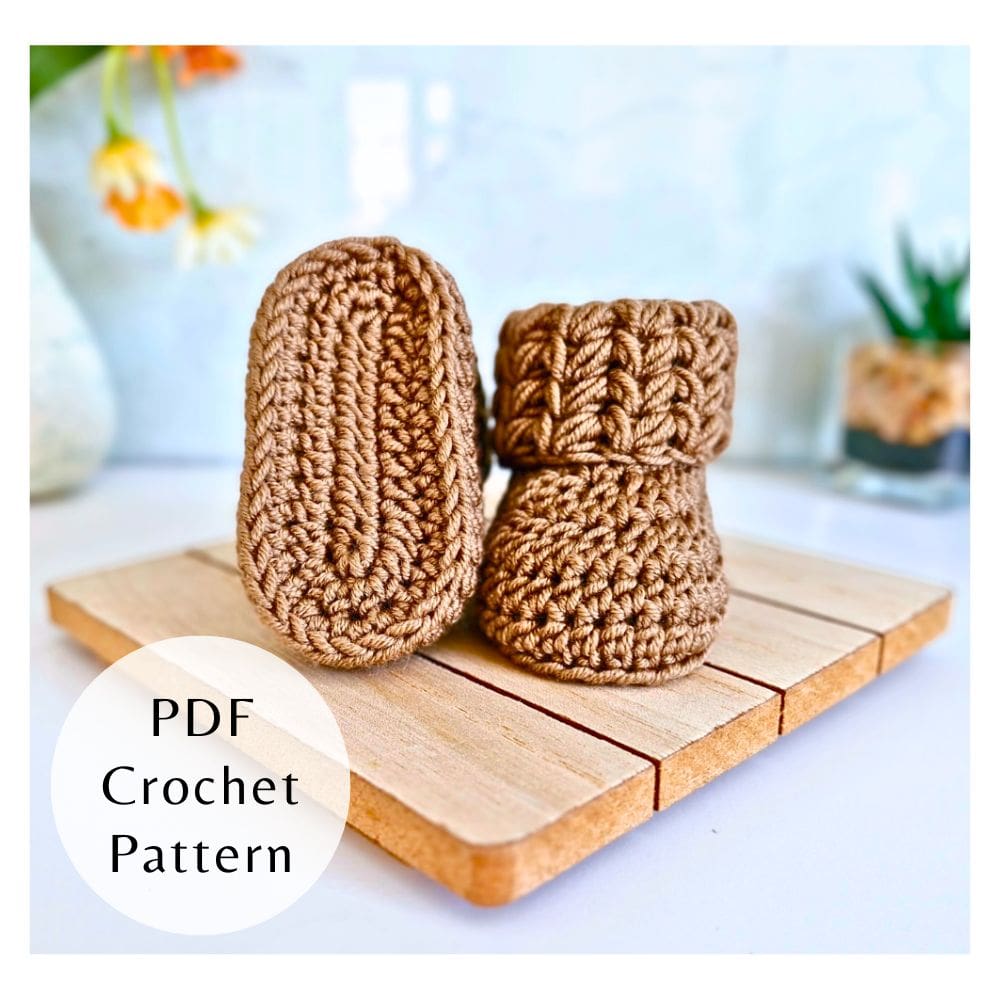 Digital crochet pattern for puff V stitch baby shoes, newborn to 6 months
