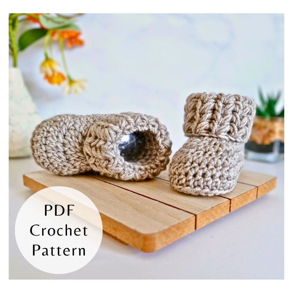 Digital crochet pattern for puff V stitch baby shoes, newborn to 6 months