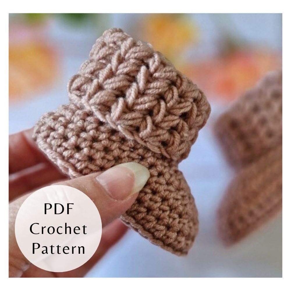 Digital crochet pattern for puff V stitch baby shoes, newborn to 6 months