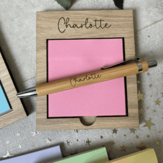 Personalised teacher desk stationery set – sticky note holder and laser engraved pen