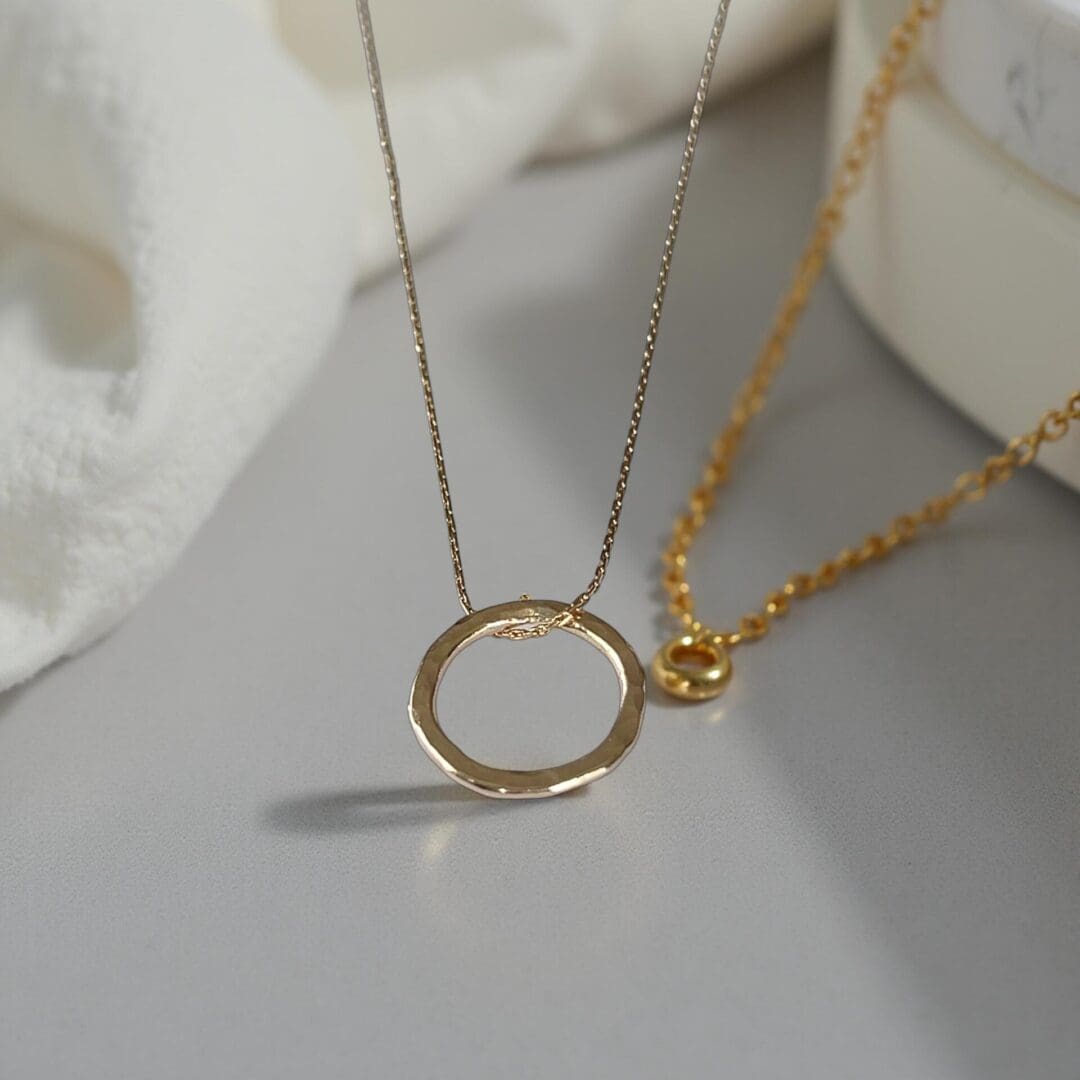 Eternal Friendship Gold Necklace - Image 4