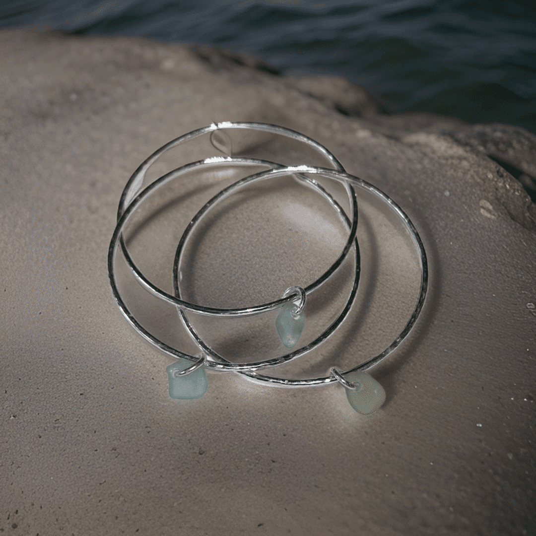 Silver Trio Interlinked Bangle With Sea Glass Charms - Image 4