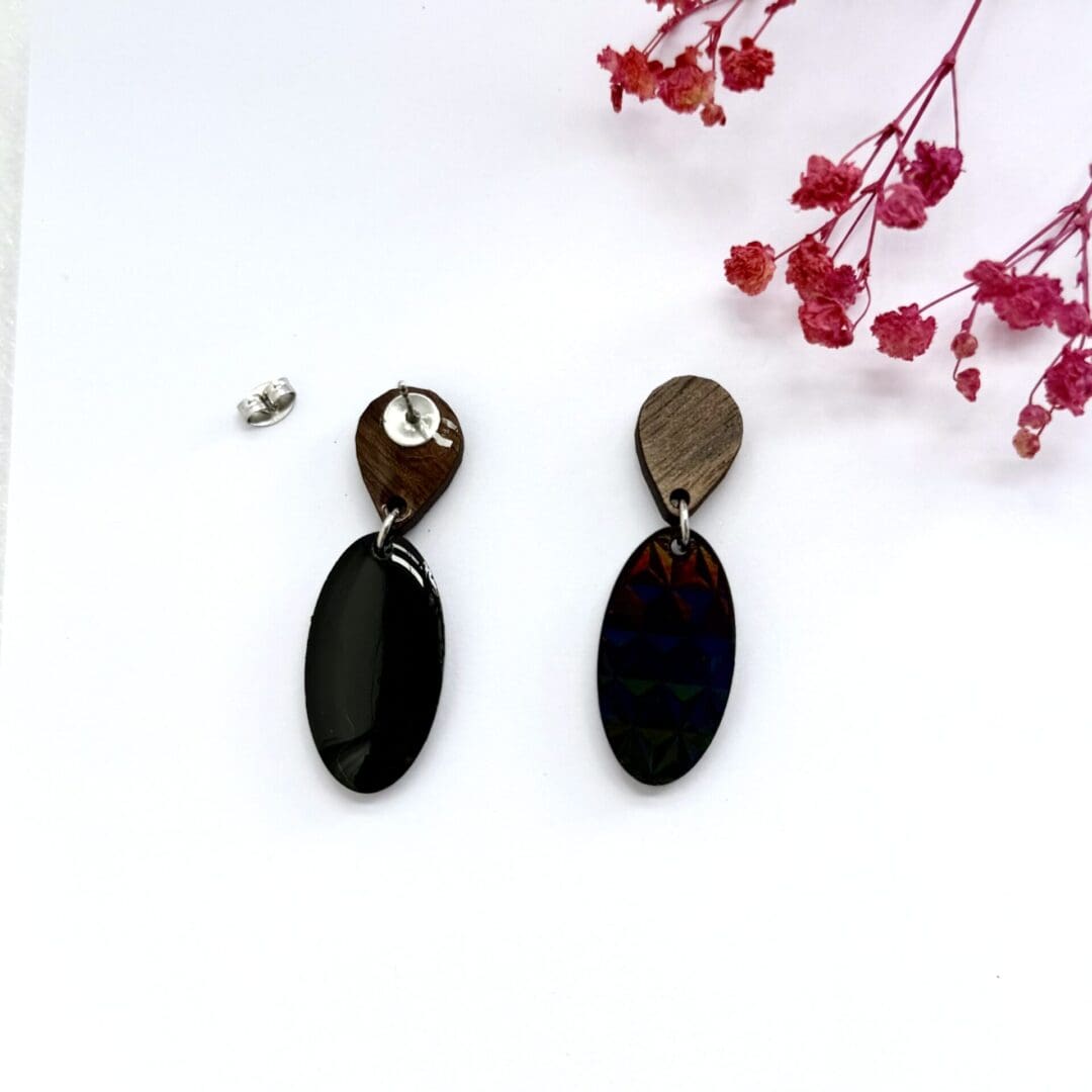 Art Deco style black holographic oval dangle earrings- handmde hyopallergenic boho jewellery. - Image 6