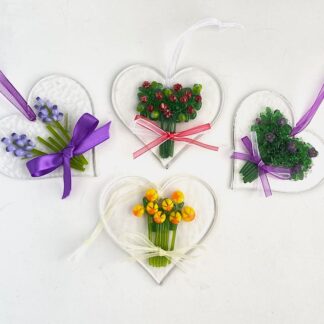 Tied flower posy hearts in glass