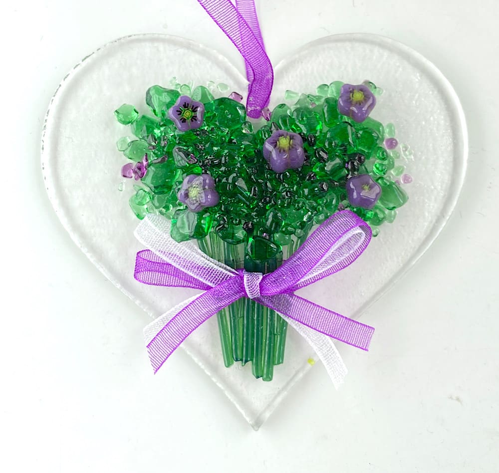 Tied Flower Posy Fused Glass Heart (Roses, Violets, Lavender or Daffodils) - Image 5