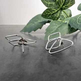 Silver Triple shape wires stud earrings with a butterfly backing