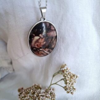 Stainless steel necklace with oval pendant - Midnight bloom collection