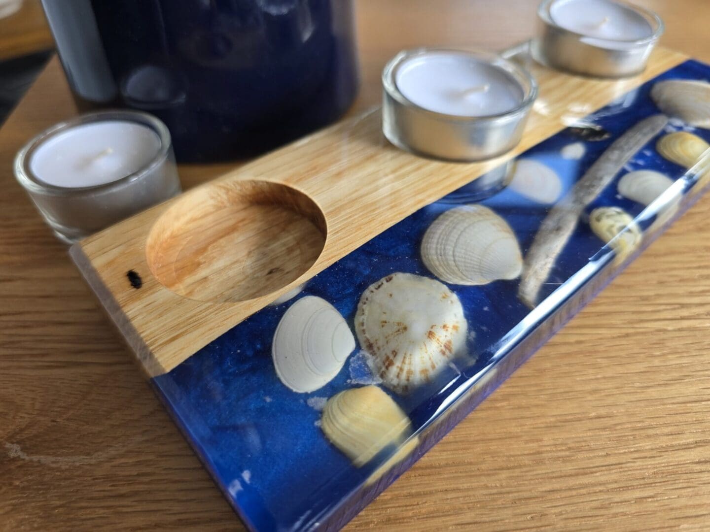 Oak & Ocean Resin Triple Tealight Holder - Image 2